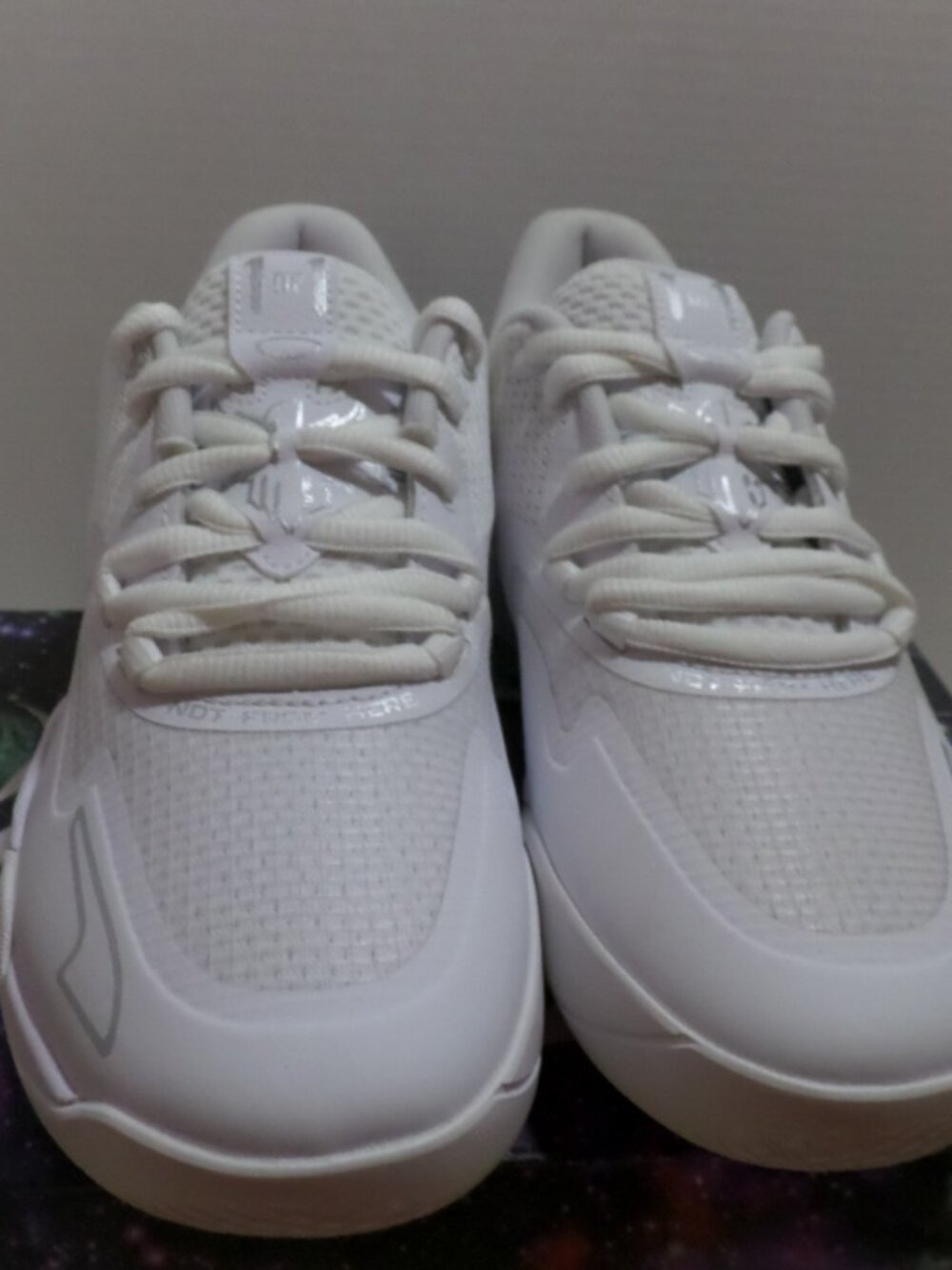 Puma Lamelo Ball MB.01 Lo Triple white Women’s Shoes – Szie 5-NIB